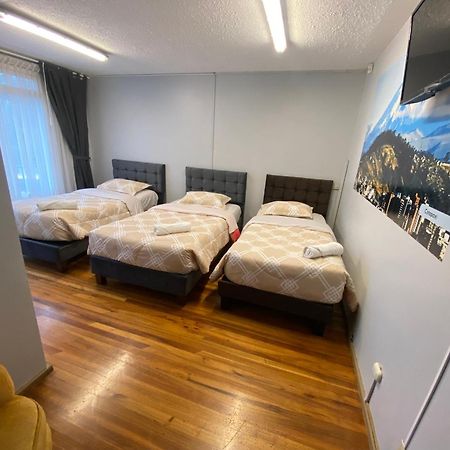 Blue House La Floresta Кито Экстерьер фото