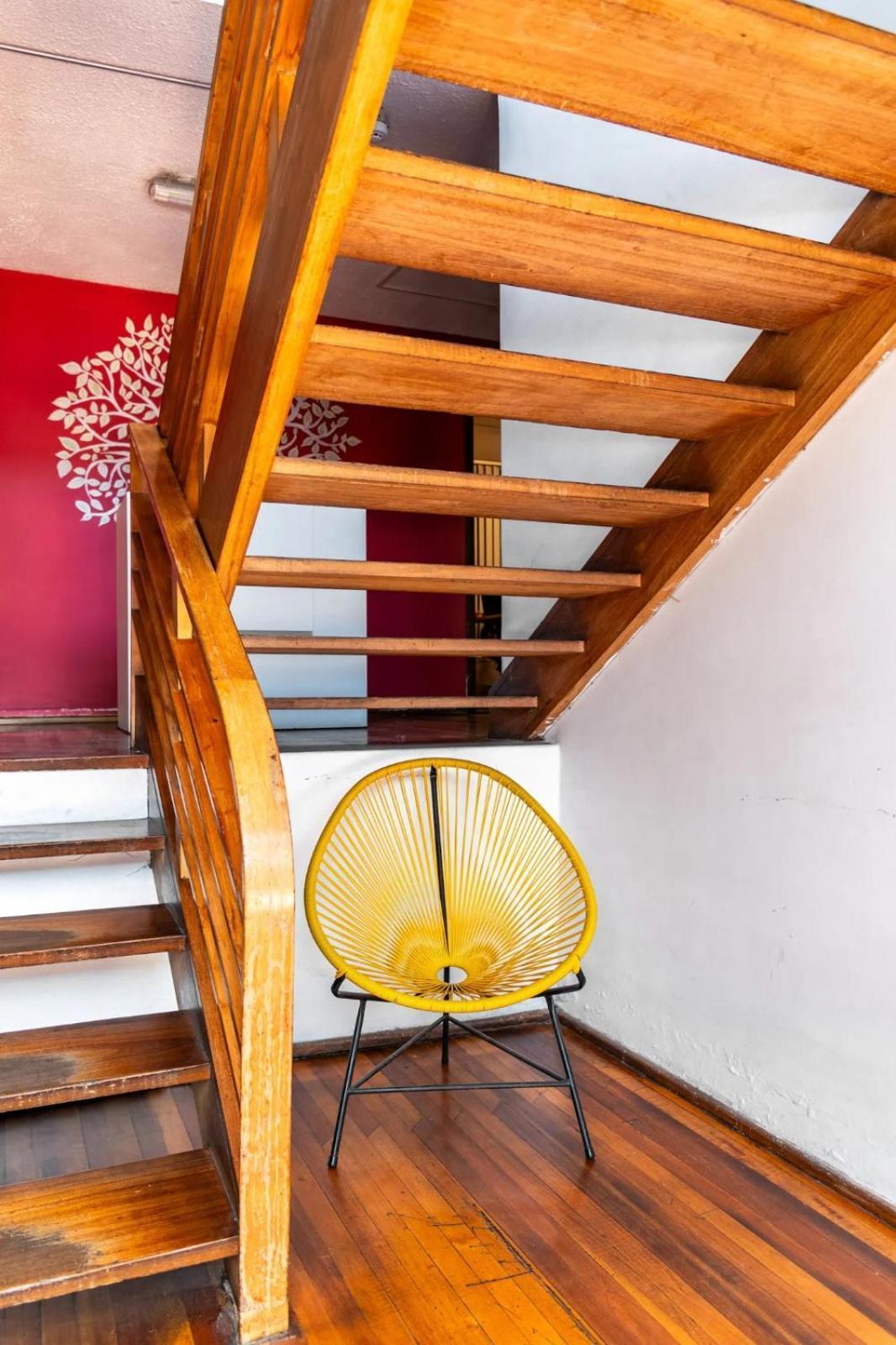 Blue House La Floresta Кито Экстерьер фото